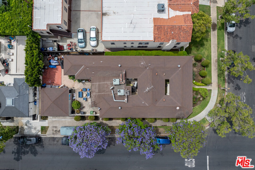 364 N Mansfield Ave, Hancock Park