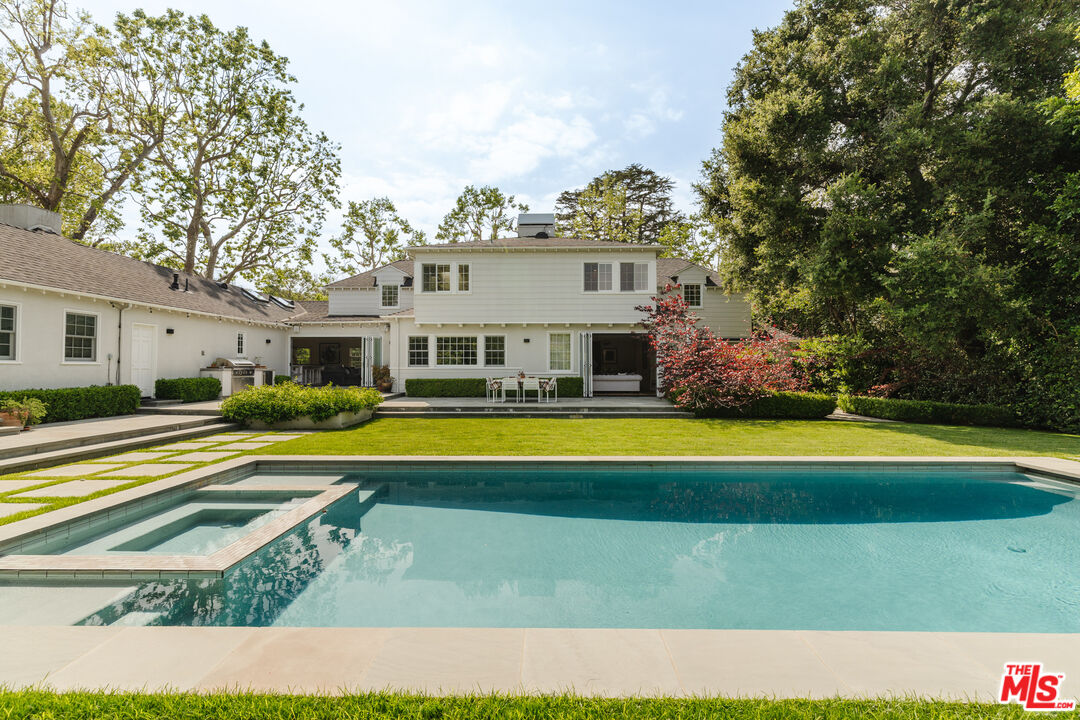 4106 Longridge Ave, Sherman Oaks