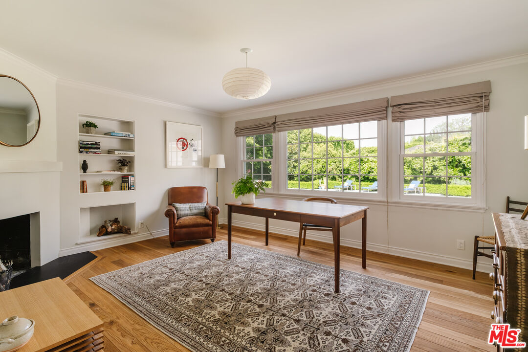 4106 Longridge Ave, Sherman Oaks
