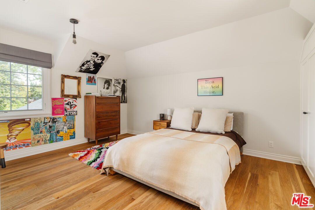 4106 Longridge Ave, Sherman Oaks
