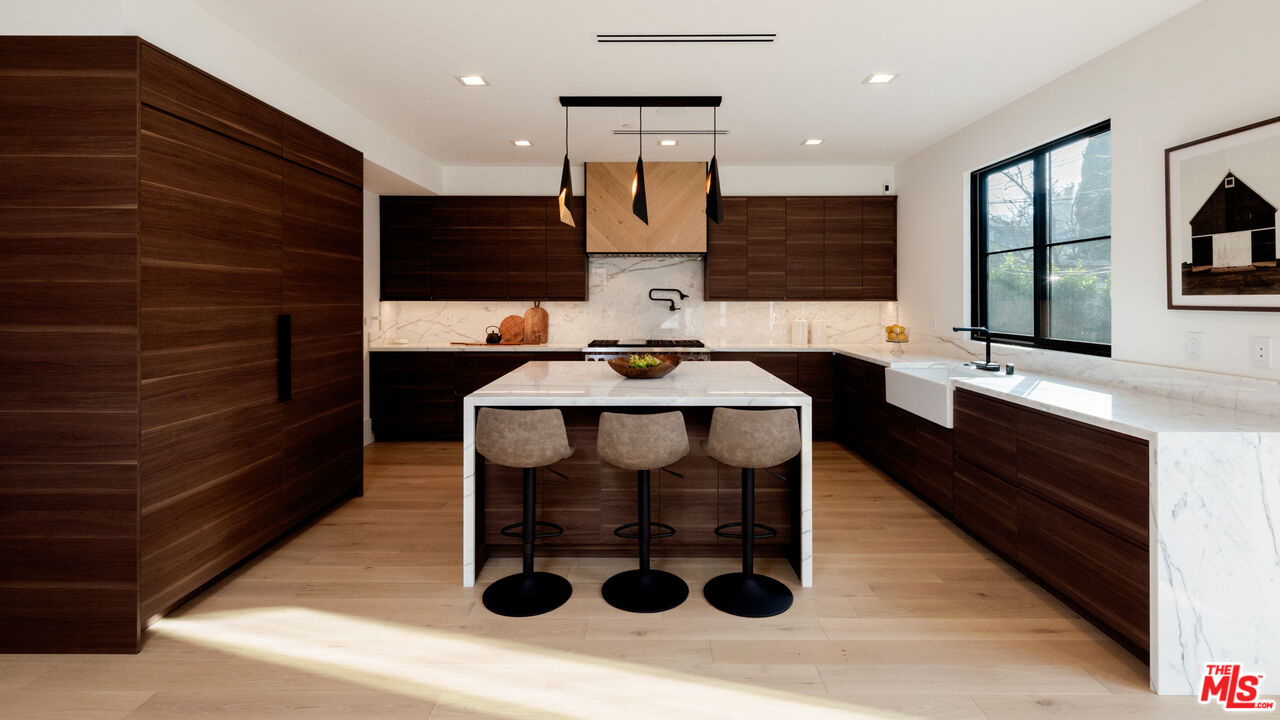 4153 Vantage Ave, Studio City