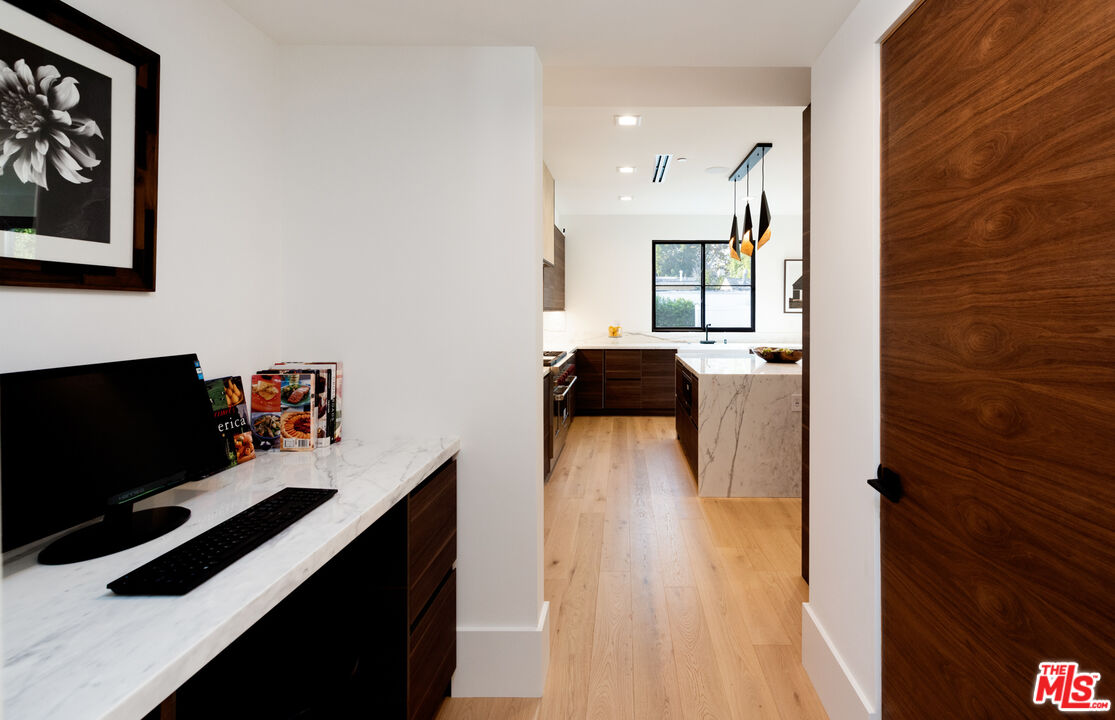 4153 Vantage Ave, Studio City