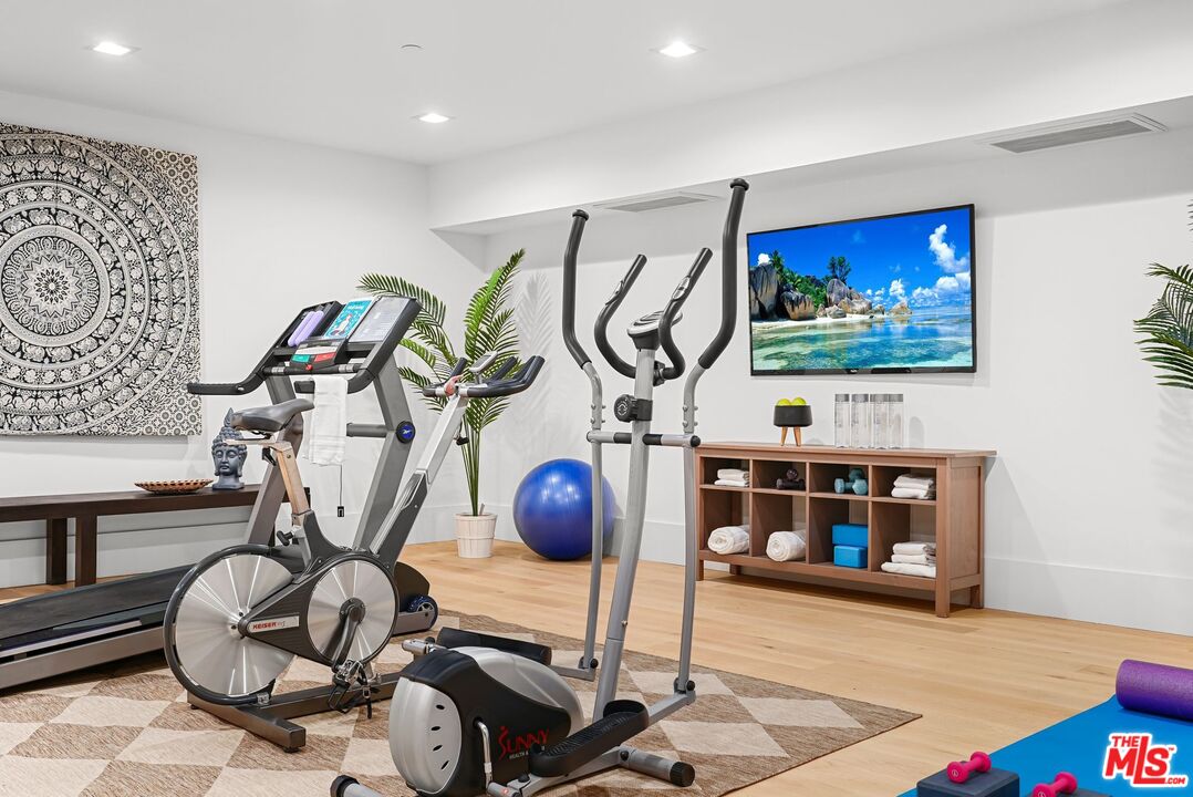 4153 Vantage Ave, Studio City