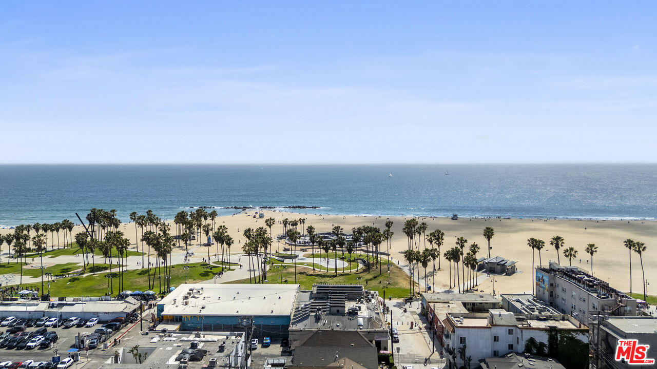 1410 Pacific Ave, Venice
