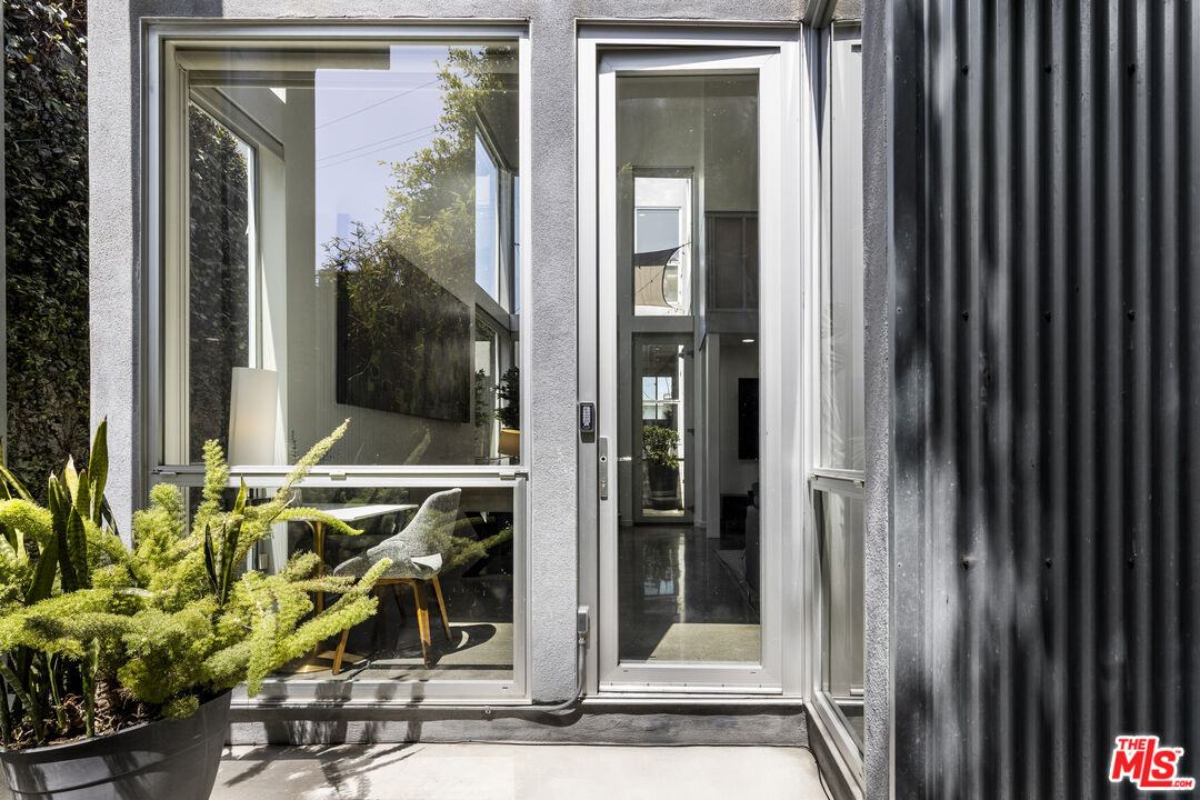 1410 Pacific Ave, Venice