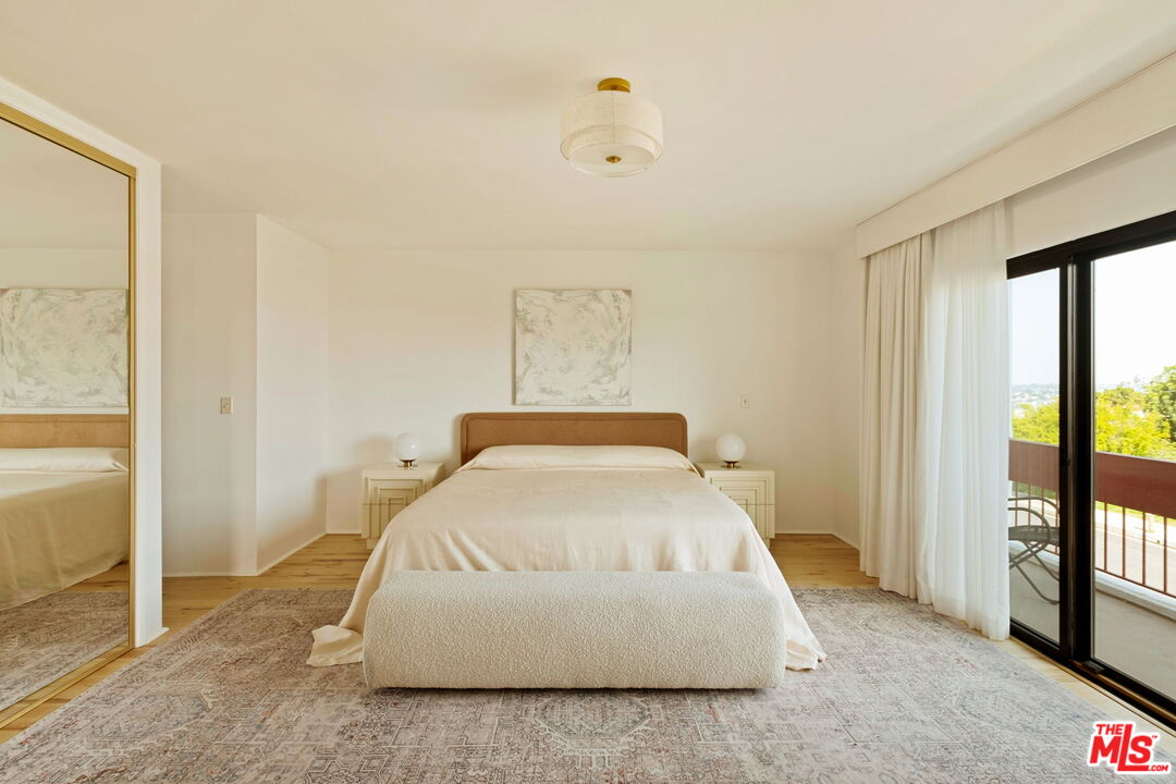2341 N Hobart Blvd, los feliz