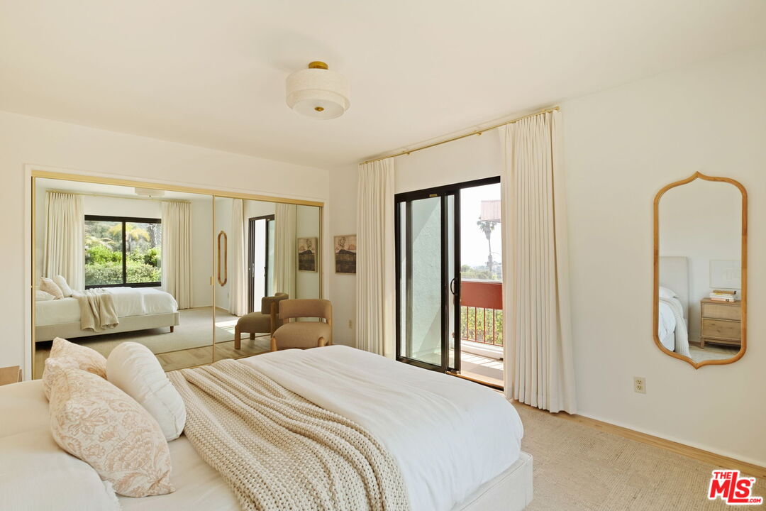 2341 N Hobart Blvd, los feliz