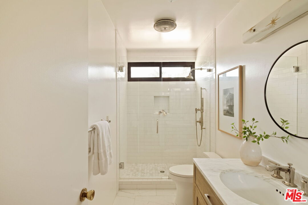 2341 N Hobart Blvd, los feliz