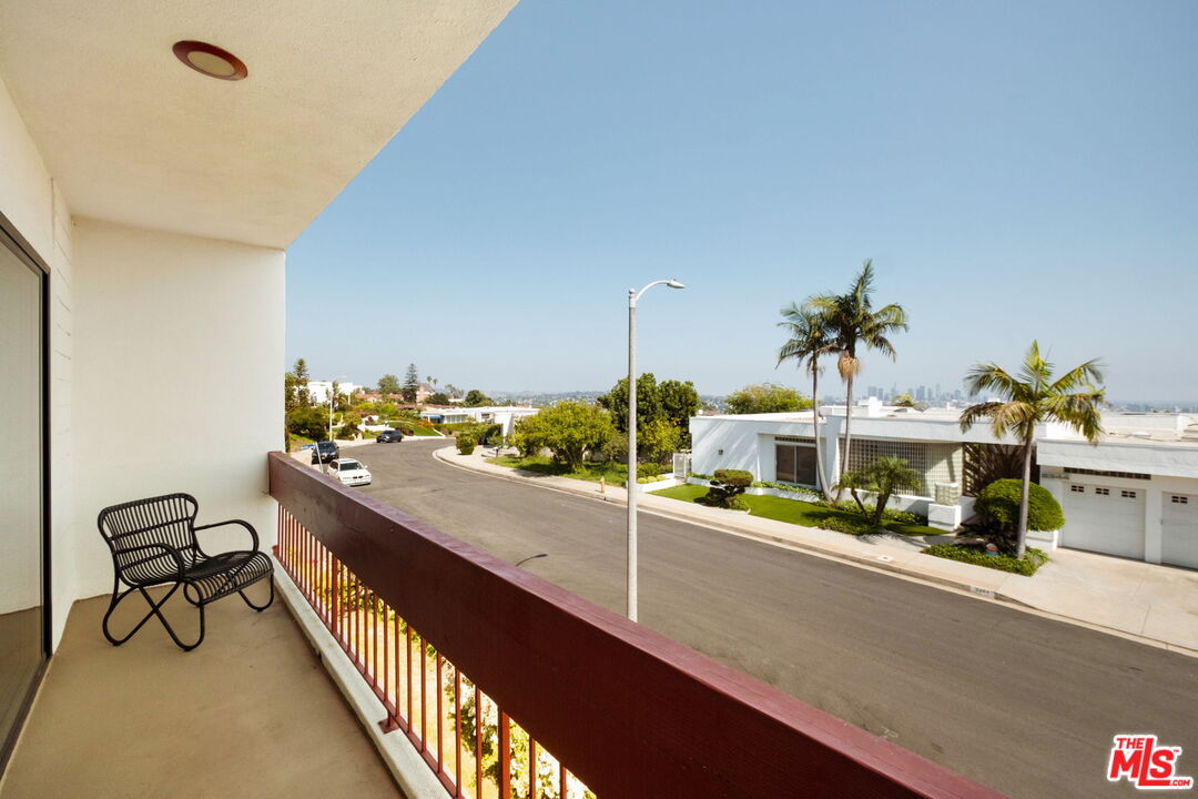 2341 N Hobart Blvd, los feliz