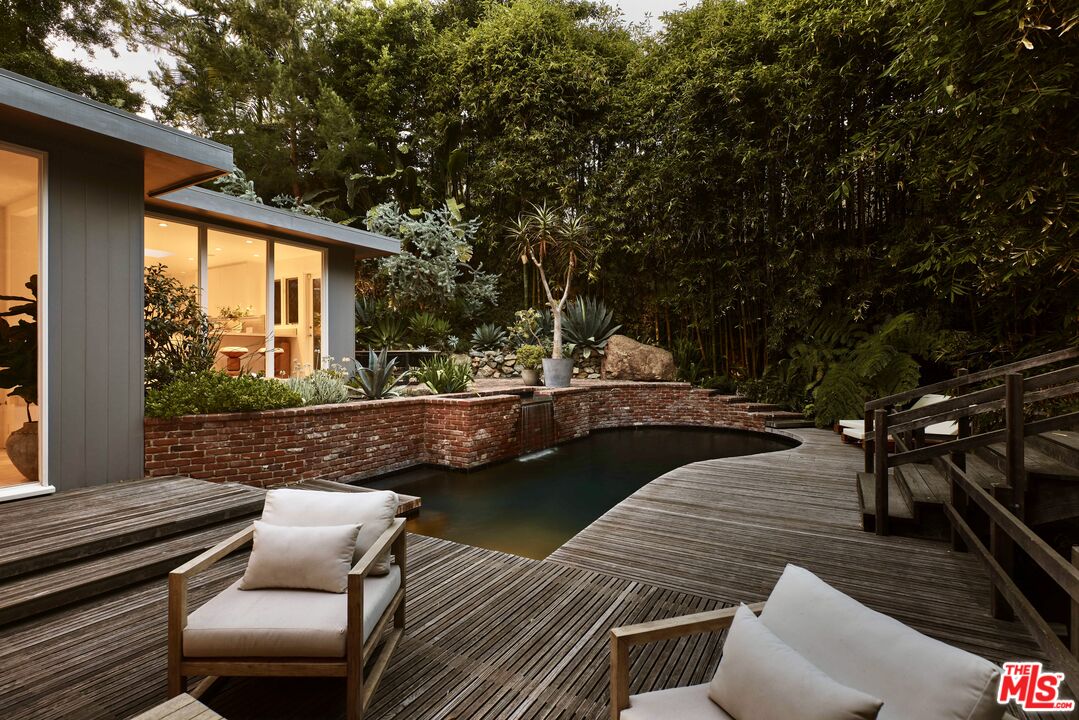 2831 Nichols Canyon Rd, Hollywood Hills