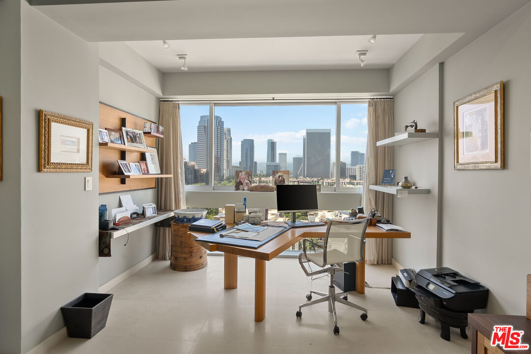 2222 Avenue Of The Stars Unit: 1404, Century City