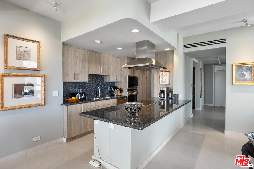 2222 Avenue Of The Stars Unit: 1404, Century City