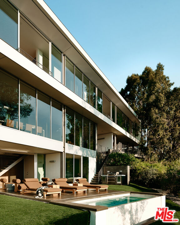 2500 Briarcrest Rd, Beverly Hills