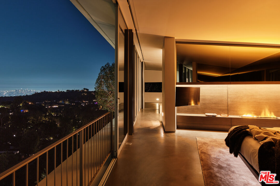 2500 Briarcrest Rd, Beverly Hills