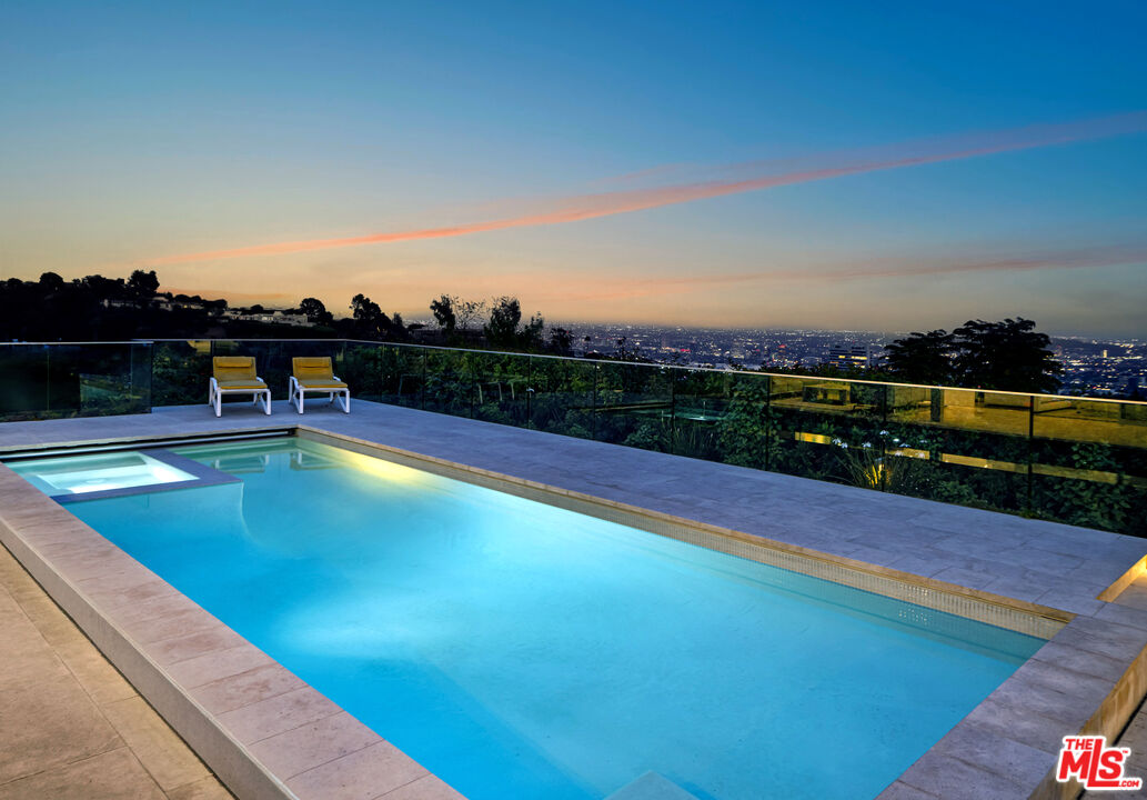 1476 Carla Rdg, Beverly Hills