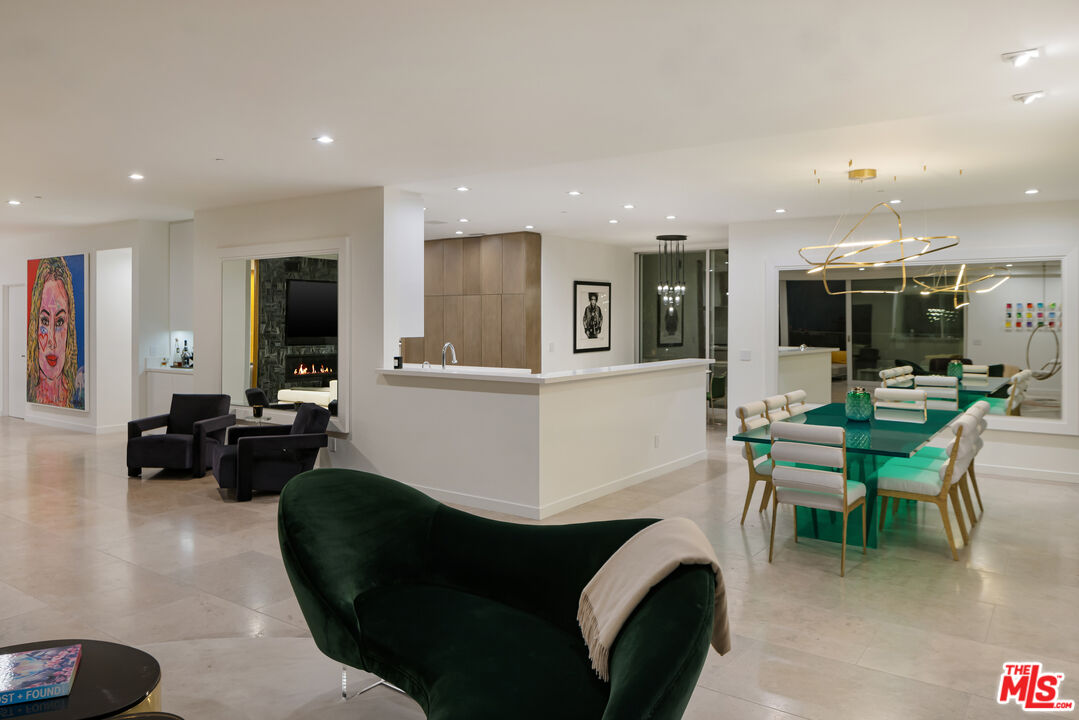 1476 Carla Rdg, Beverly Hills