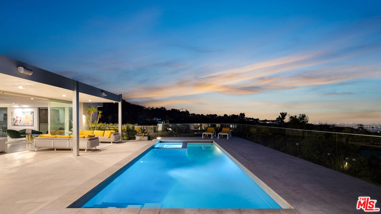 1476 Carla Rdg, Beverly Hills