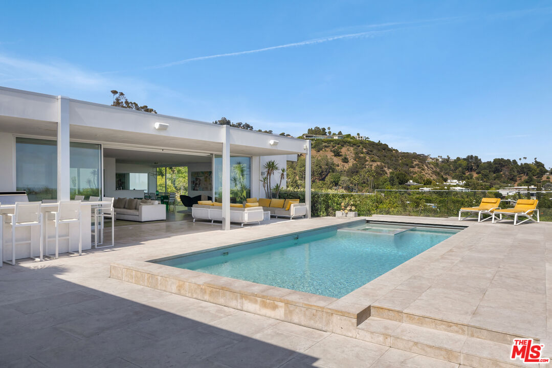 1476 Carla Rdg, Beverly Hills