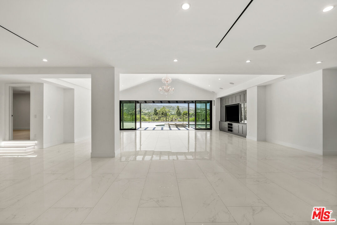 4423 Bergamo Dr