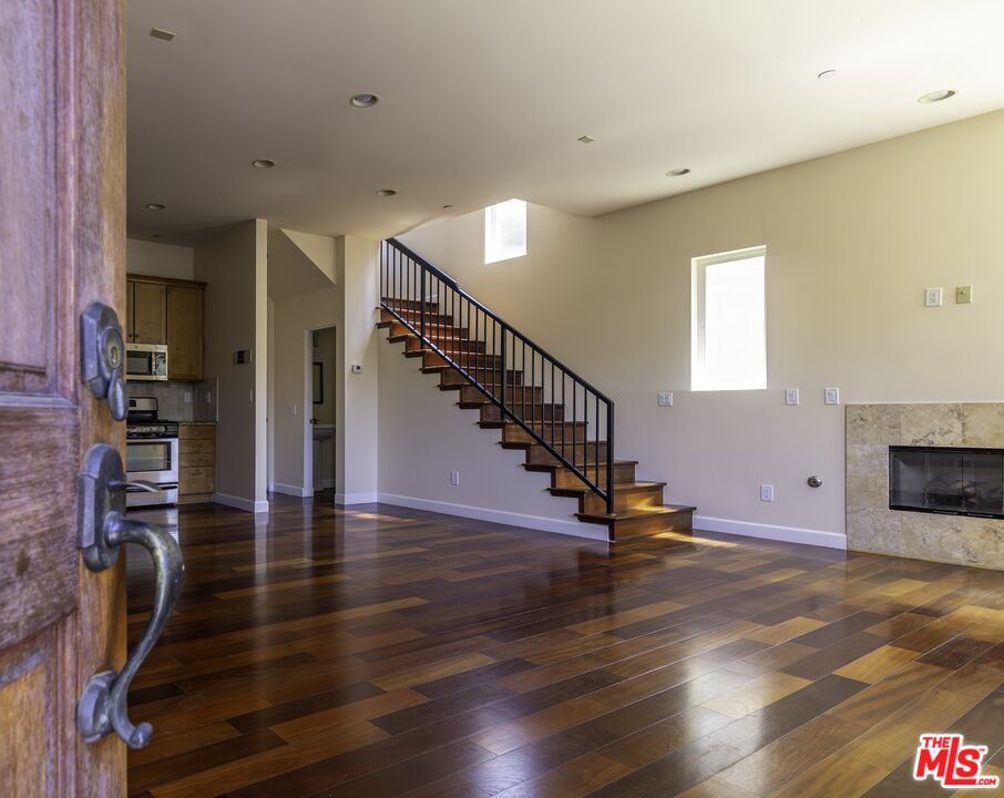 4025 Wade St Unit: 3