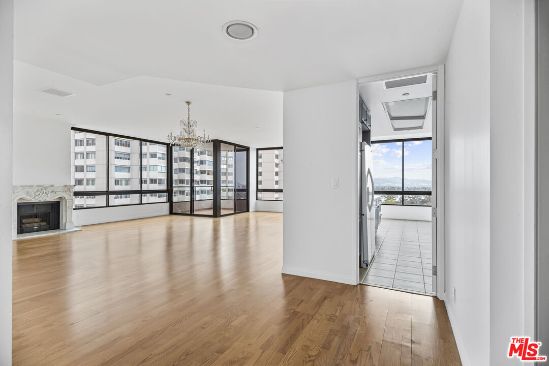 10350 Wilshire Blvd Unit: 801