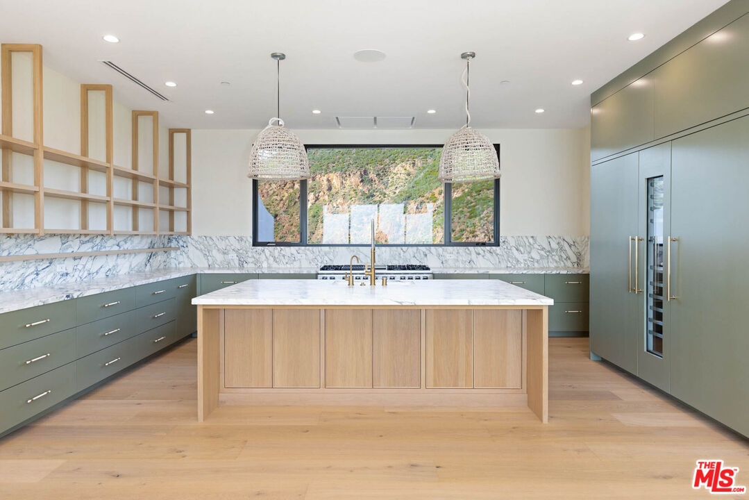 5366 Horizon Dr, Malibu