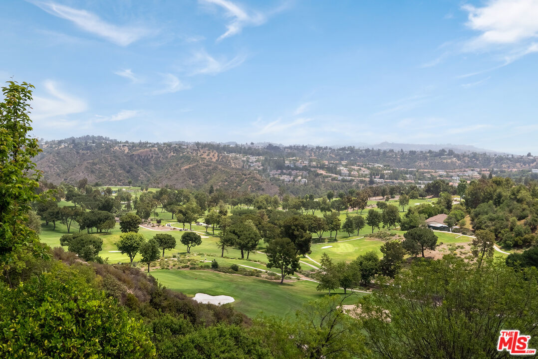 2282 Canyonback Rd, Brentwood