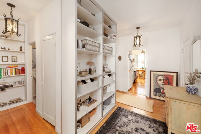 1345 N Hayworth Ave Unit: 312