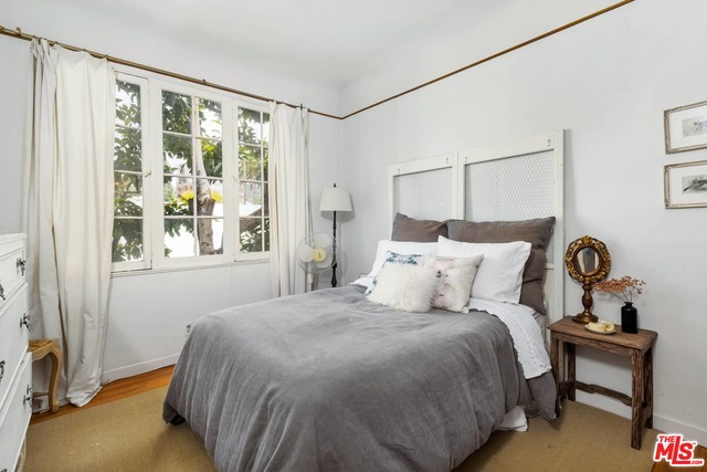 1345 N Hayworth Ave Unit: 312