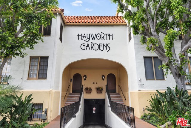 1345 N Hayworth Ave Unit: 312