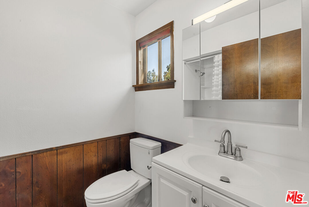 1122 S La Peer Dr, Beverlywood Vicinity