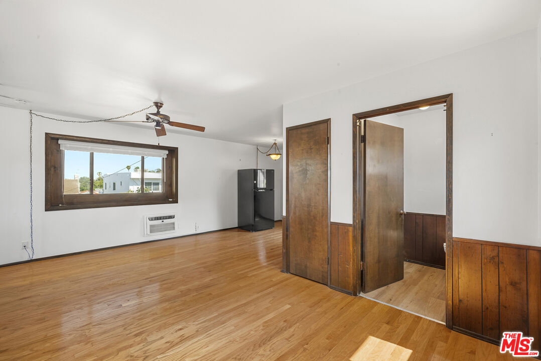 1122 S La Peer Dr, Beverlywood Vicinity