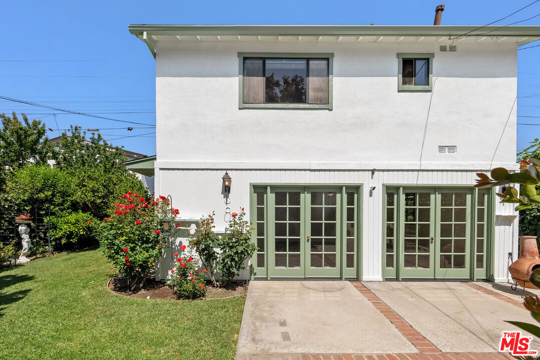 1122 S La Peer Dr, Beverlywood Vicinity
