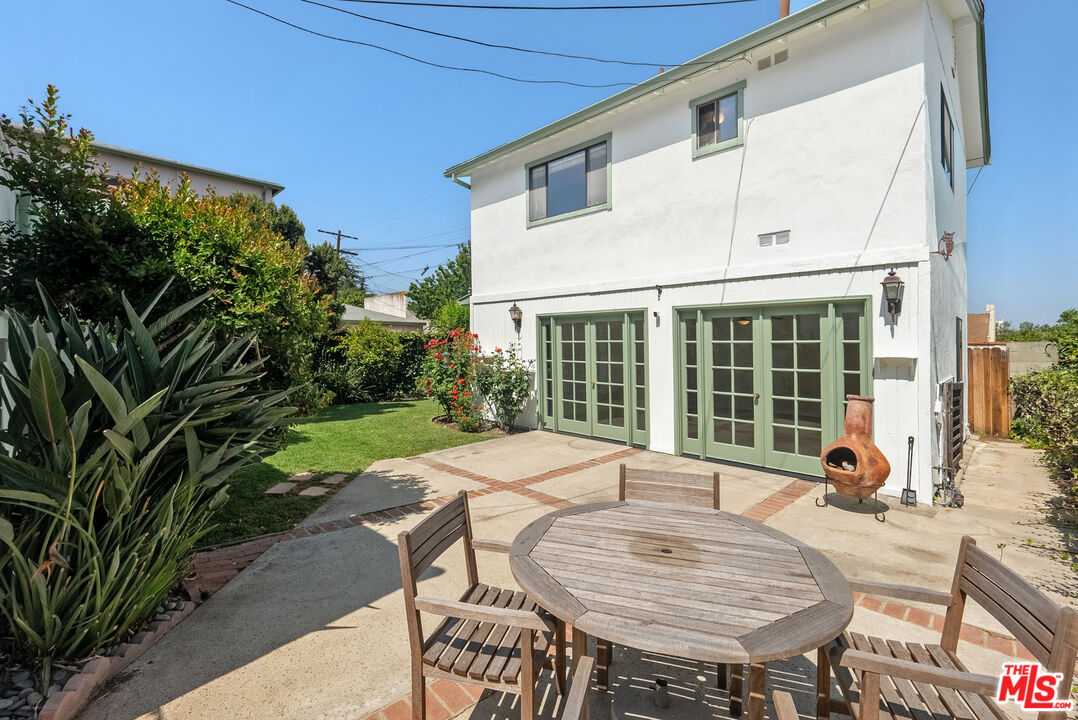 1122 S La Peer Dr, Beverlywood Vicinity