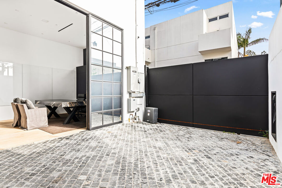 1346 Abbot Kinney Blvd, Venice