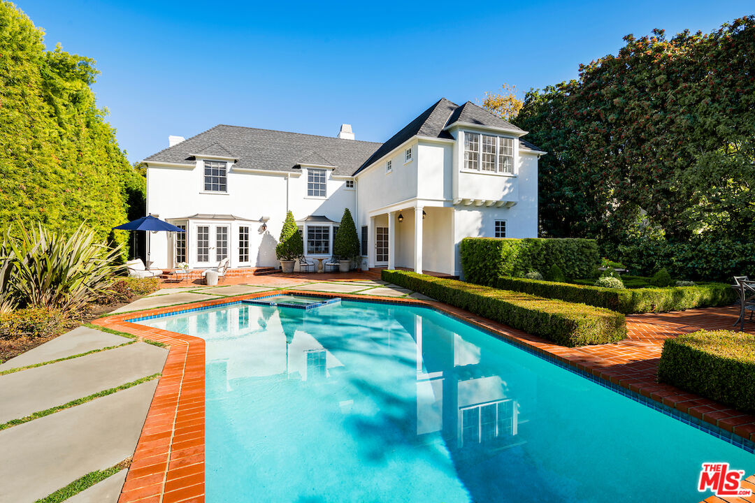 615 Trenton Dr, Beverly Hills