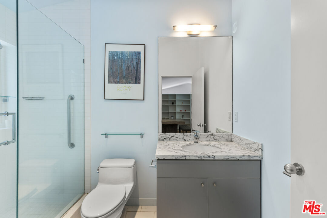 1500 Rustic Ln, Pacific Palisades 
