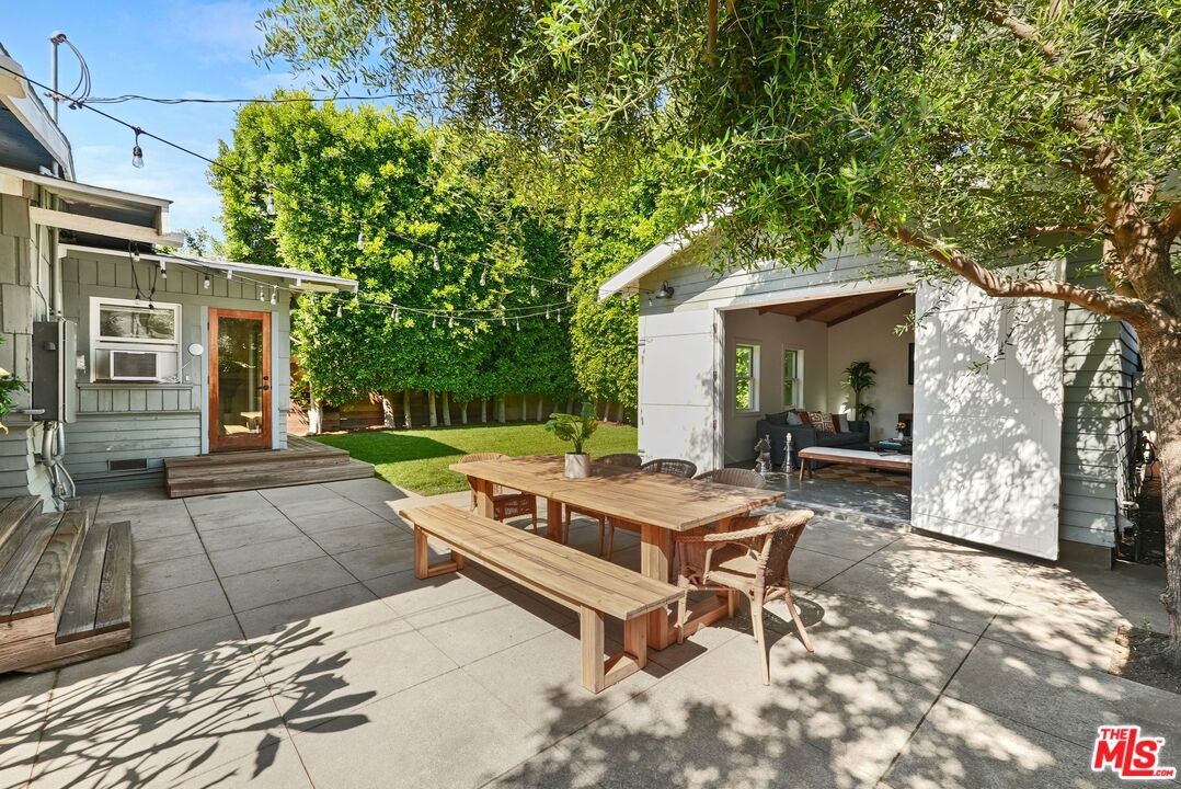 128 S Hobart Blvd, Mid-Wilshire
