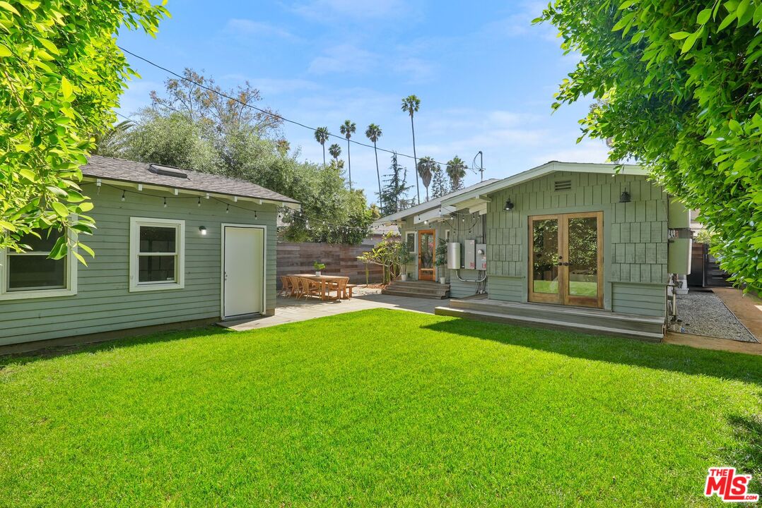 128 S Hobart Blvd, Mid-Wilshire
