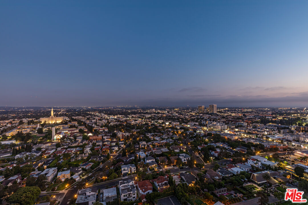 10800 Wilshire Blvd Unit: PH 2202, Wilshire Corridor