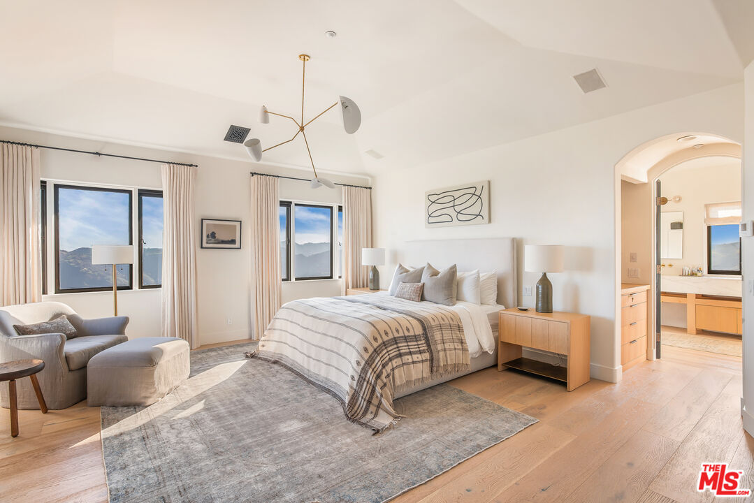 16875 Calle De Sarah, pacific palisades