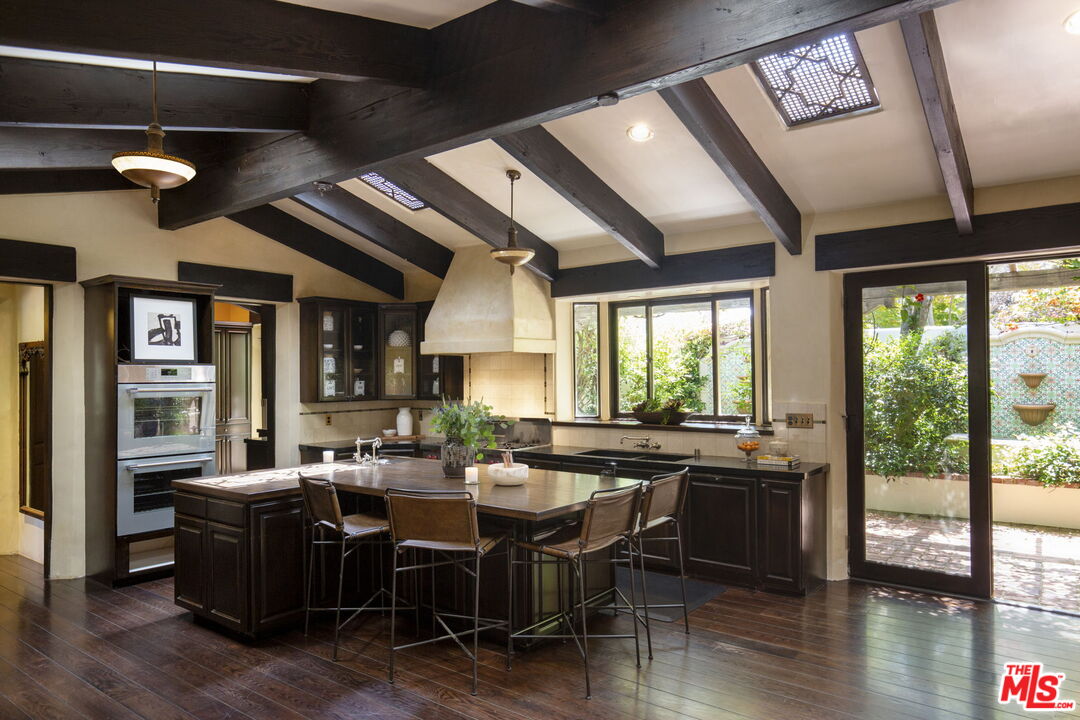 27403 Pacific Coast Hwy