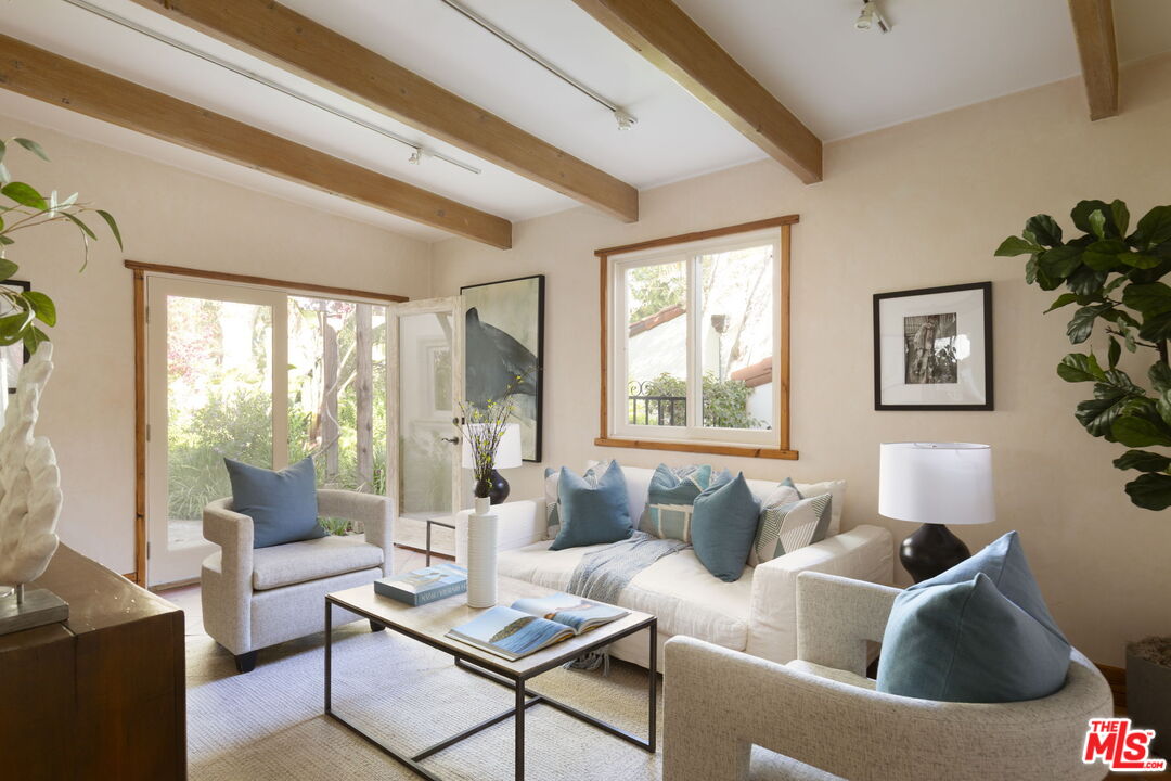 27403 Pacific Coast Hwy