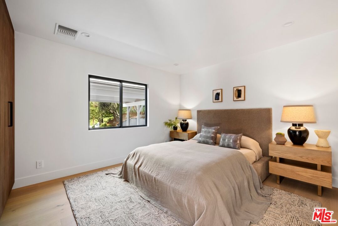 2716 Laurel Pass, Hollywood Hills