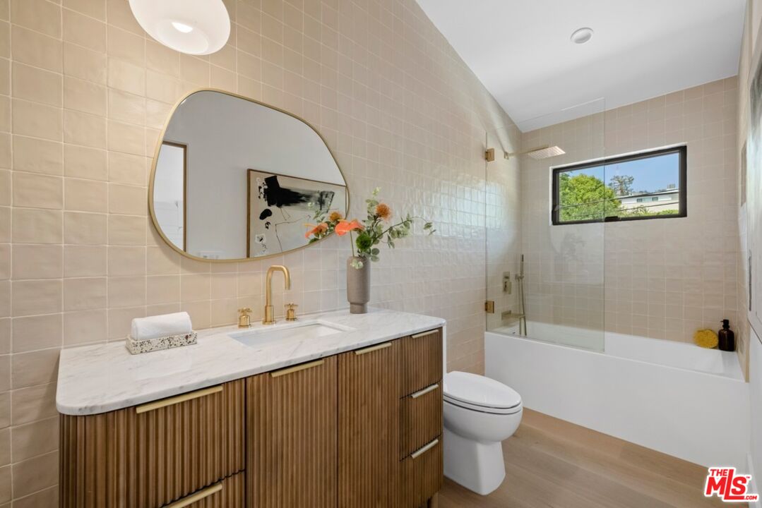 2716 Laurel Pass, Hollywood Hills