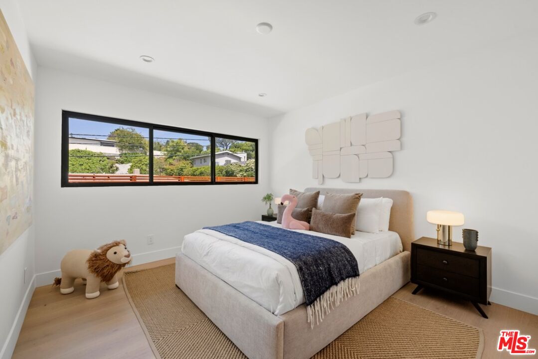 2716 Laurel Pass, Hollywood Hills