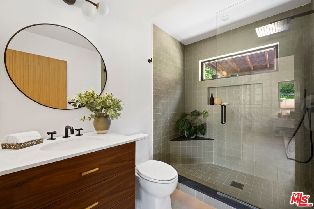 2716 Laurel Pass, Hollywood Hills