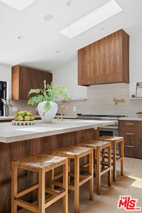 2716 Laurel Pass, Hollywood Hills