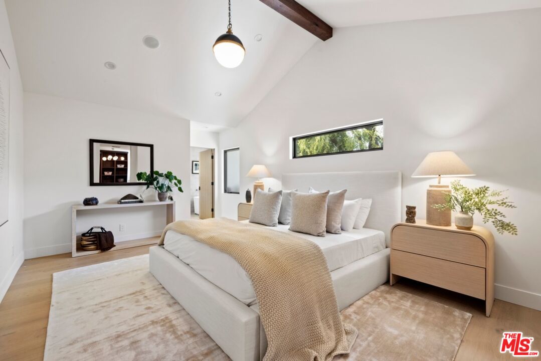 2716 Laurel Pass, Hollywood Hills