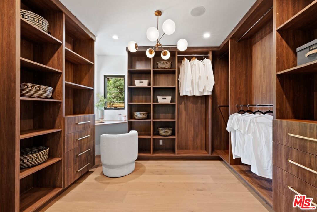 2716 Laurel Pass, Hollywood Hills